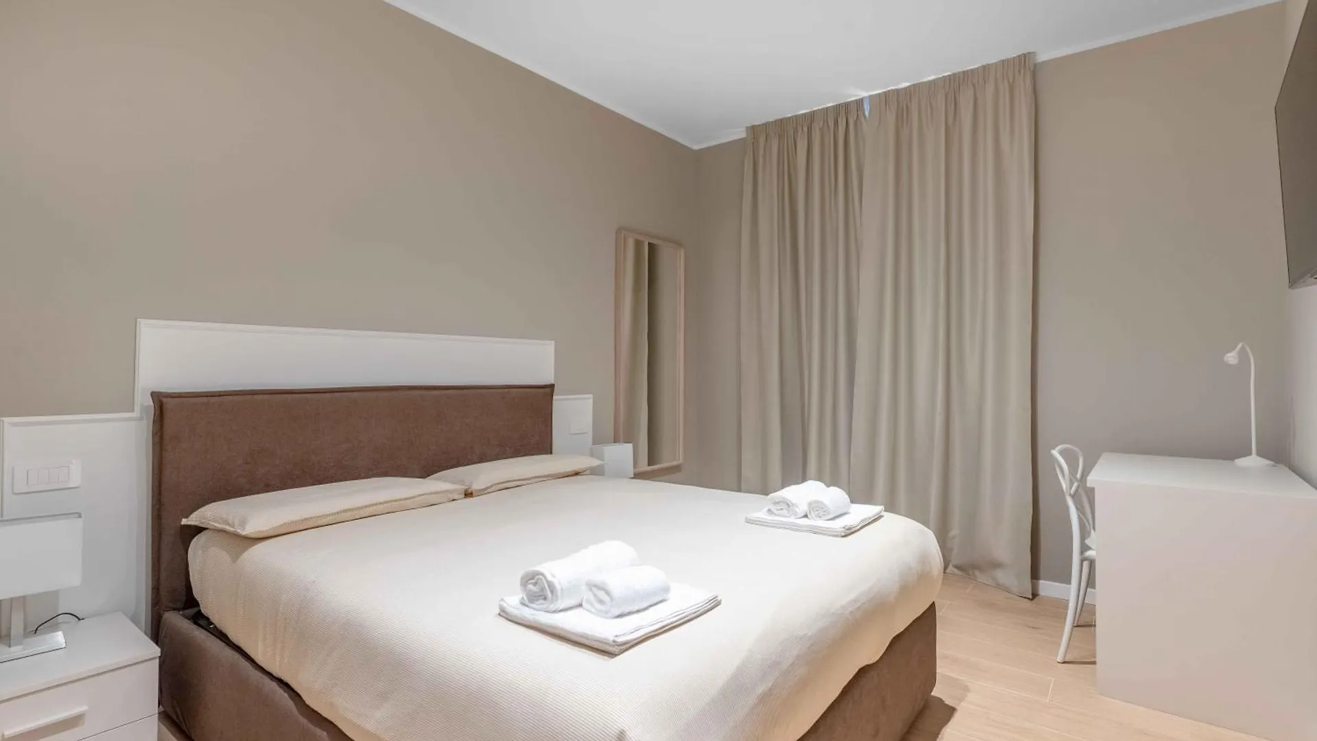 Vitruvio Palace - La Vista Apartments Милан 0*,