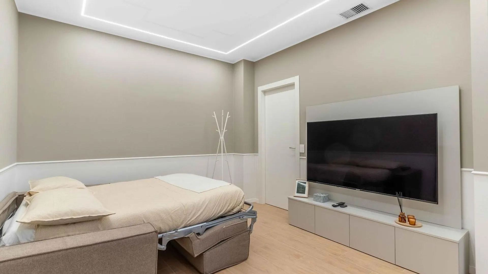 Vitruvio Palace - La Vista Apartments Милан