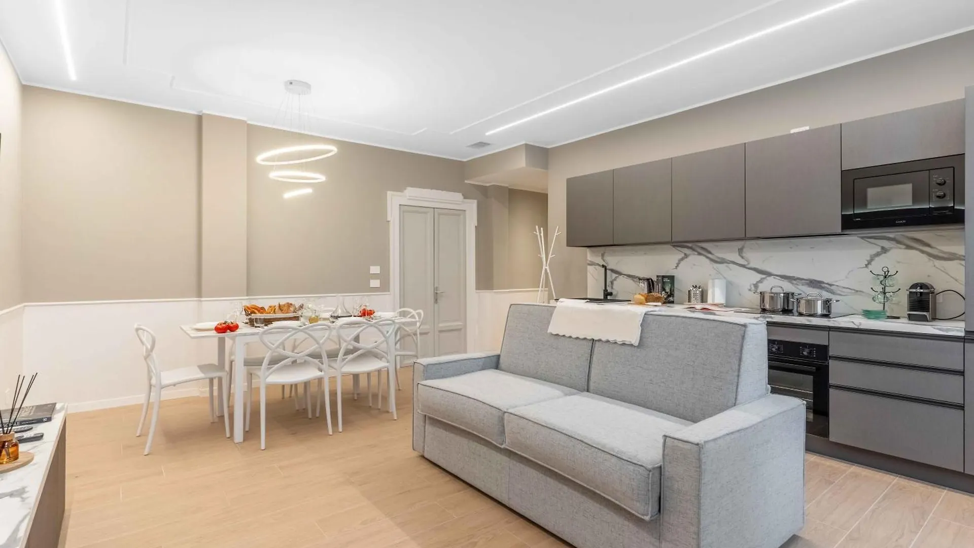 Vitruvio Palace Milan Apartment