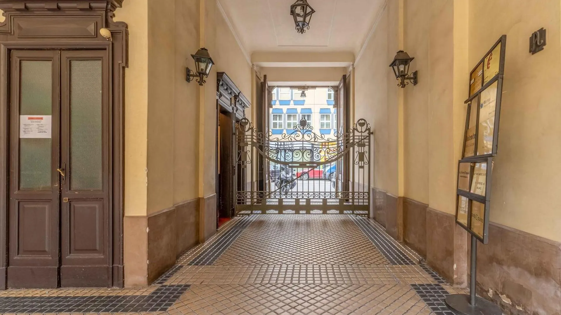 Apartment Vitruvio Palace Milan Italy