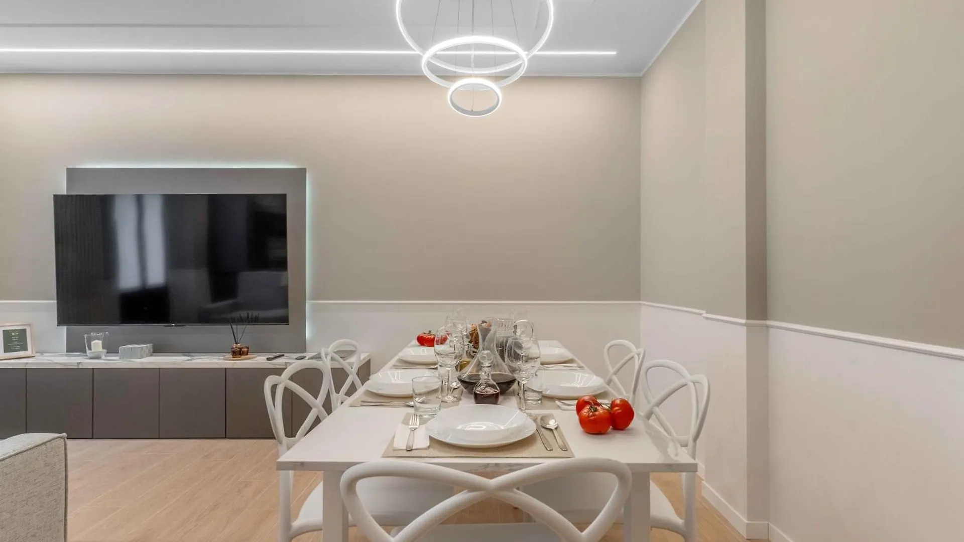 Vitruvio Palace - La Vista Apartments Milán