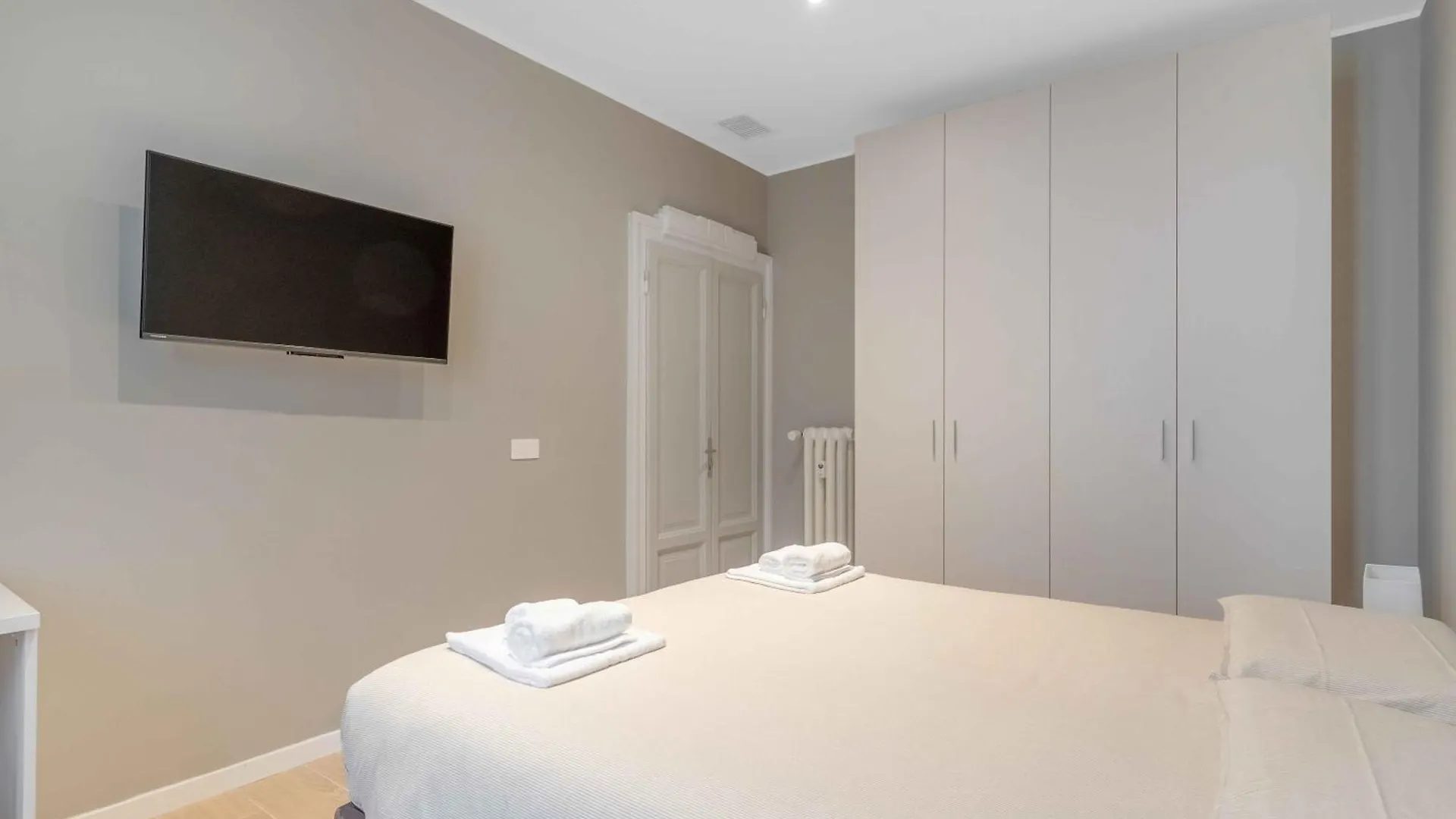 Apartment Vitruvio Palace Milan Italy